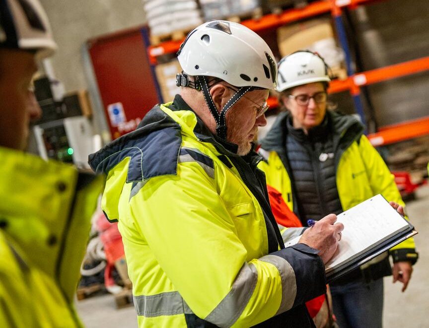 Persons on site at Port of Grenaa. Port of Grenaa iso 9001 14001 45001